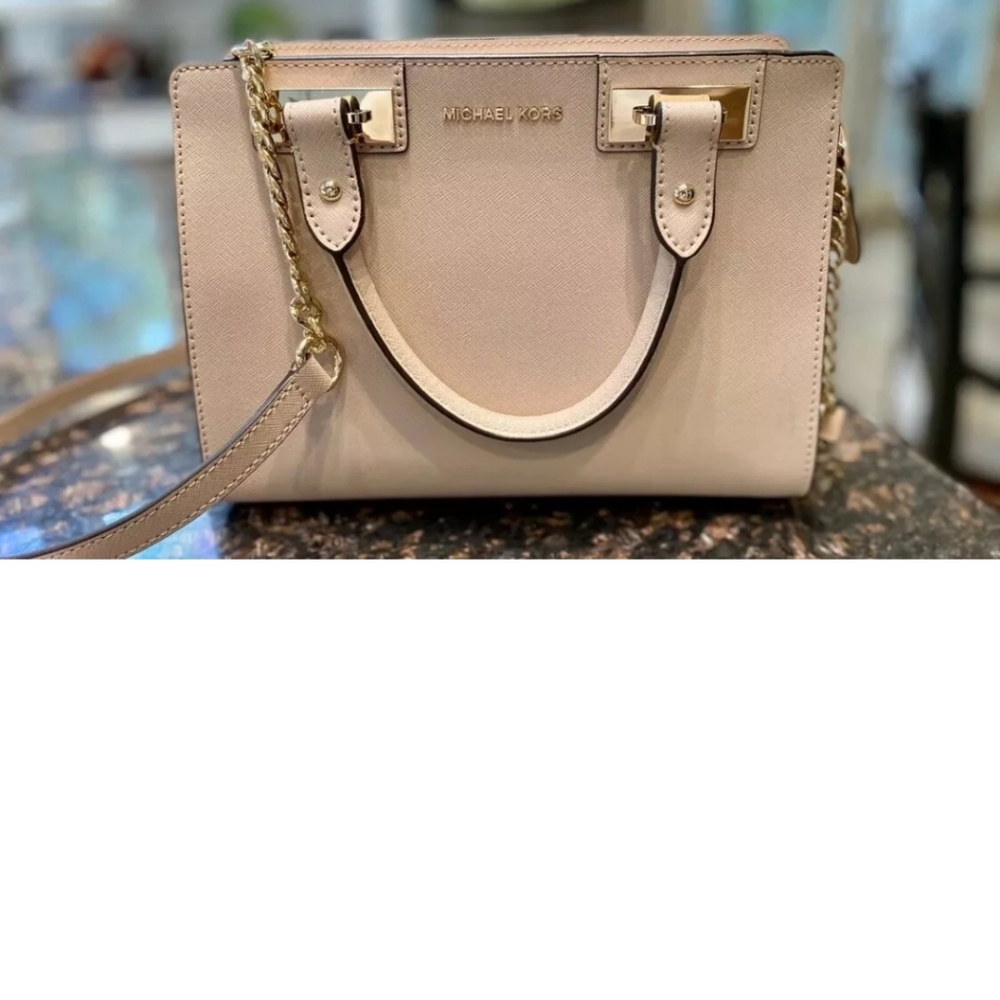 Michael Kors Quinn Small Satchel
